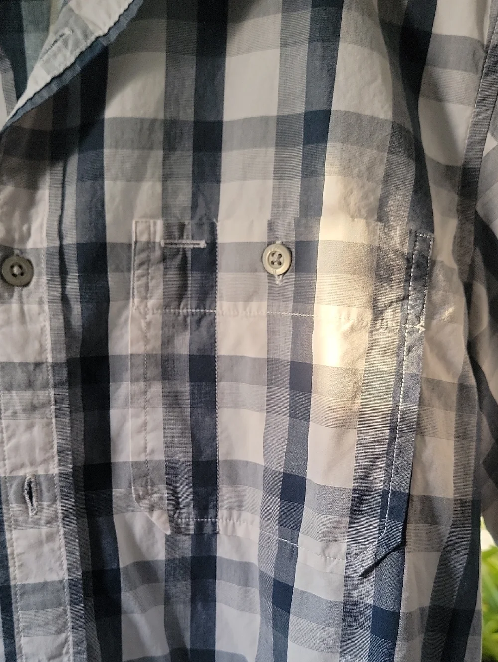 Banana Republic Men’s Navy and Gray Plaid Button-Down Shirt